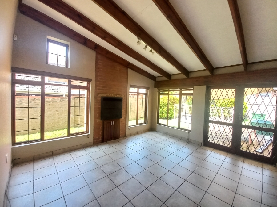 3 Bedroom Property for Sale in Waterval East North West